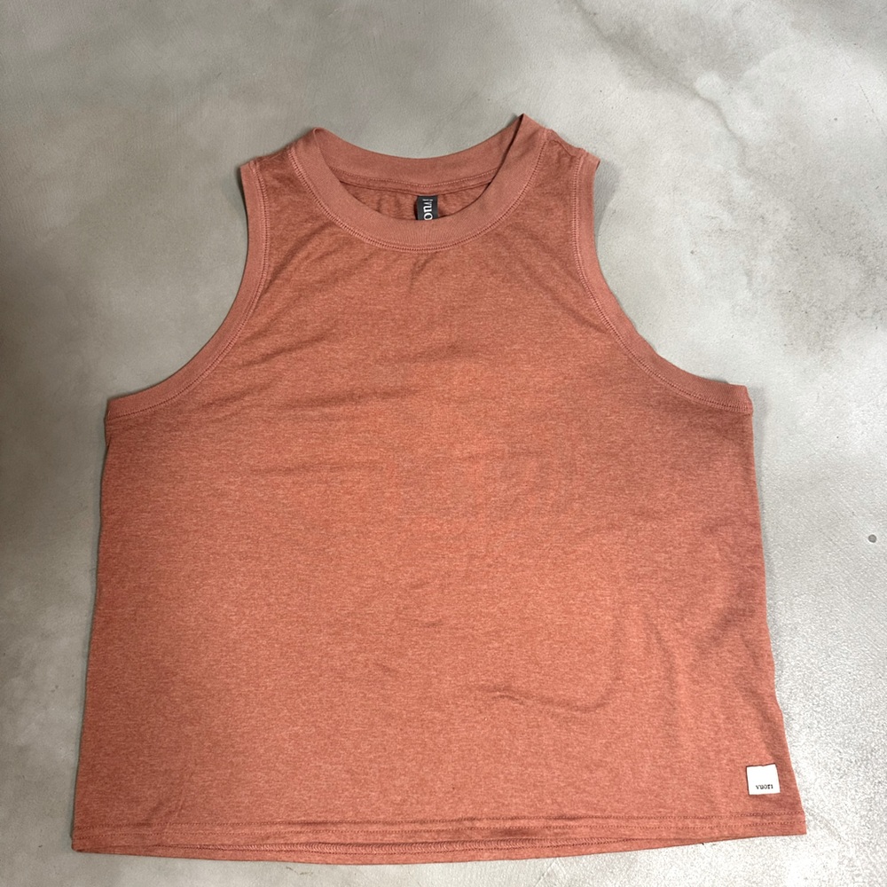 Vuori Muscle Tank